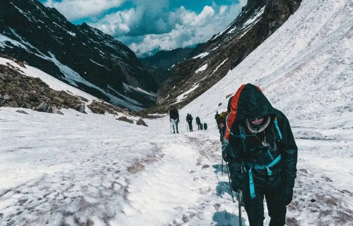 Balu Ka Ghera to Siagoru crossing Hampta Pass - Panchika Adventures