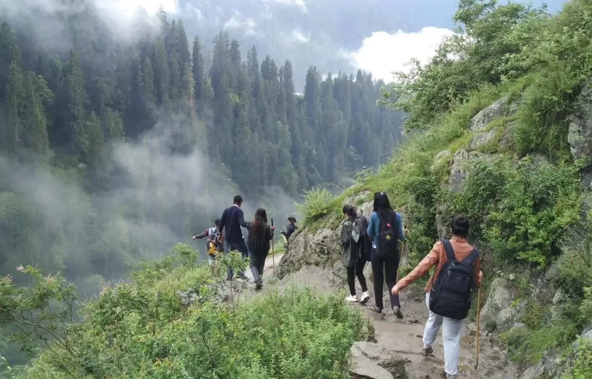 Kheerganga- Barshaini-Kasol - Panchika Adventures