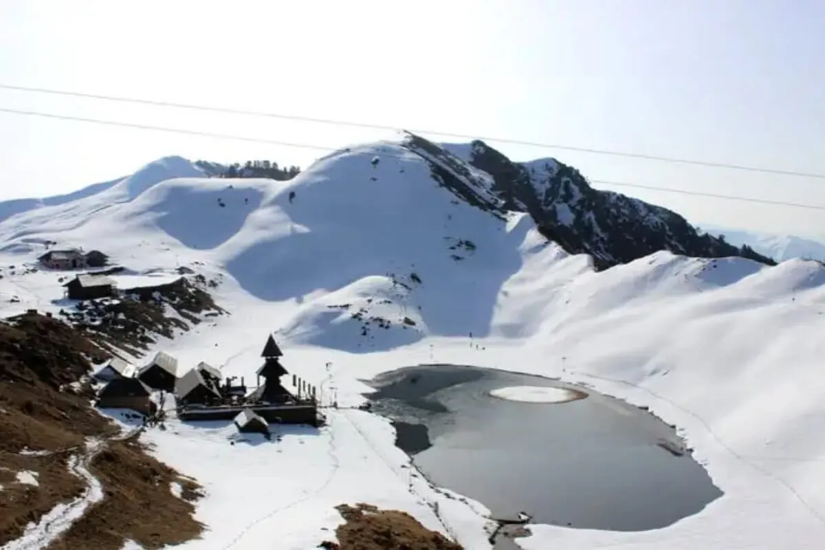 parashar-lake - Panchika Adventures